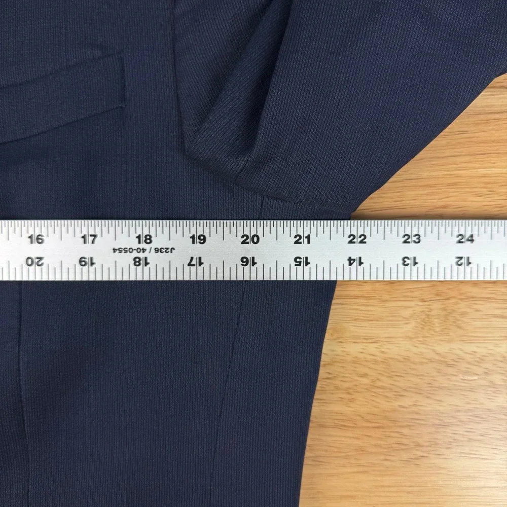 Jos A Bank Traveler Travel Tech Blazer Mens 43 Regular Navy Blue Slim Fit Jacket